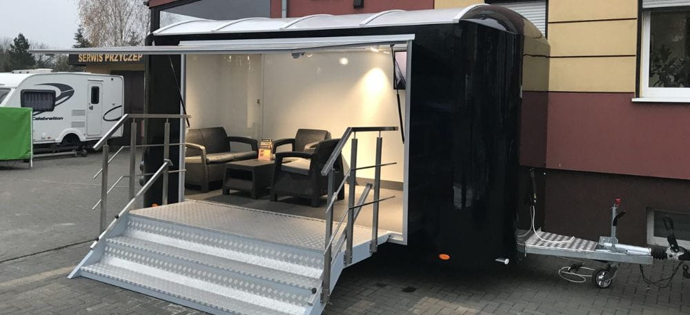 Trailer als mobiles Büro - Unterstützung für die Veranstaltungsbranche und Industrie